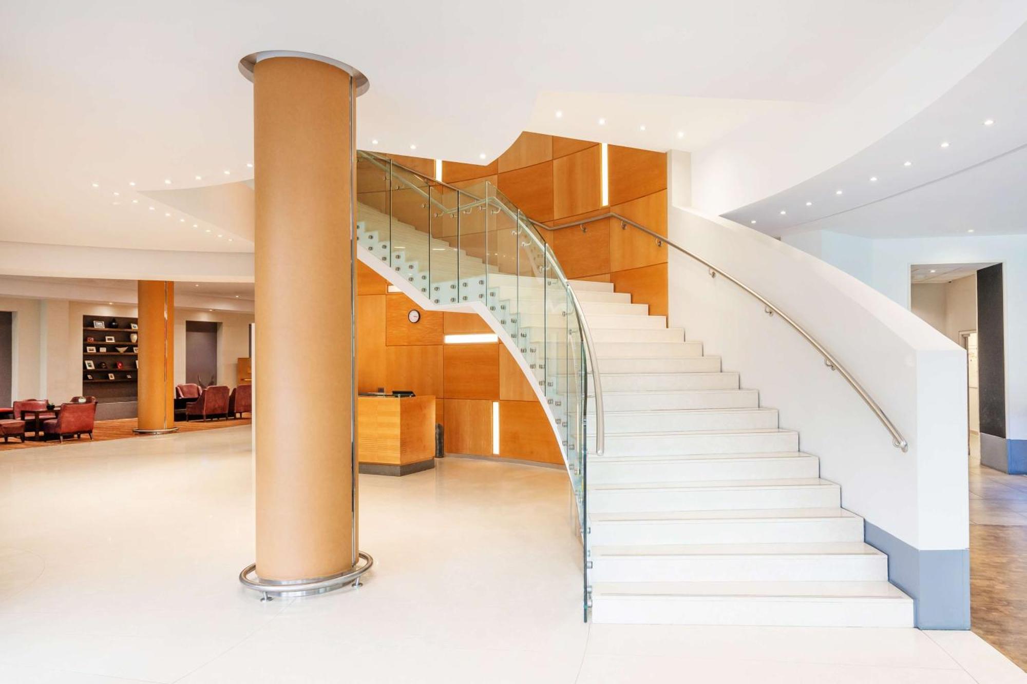 London Twickenham Stadium Hotel, A Member Of Radisson Individuals Zewnętrze zdjęcie