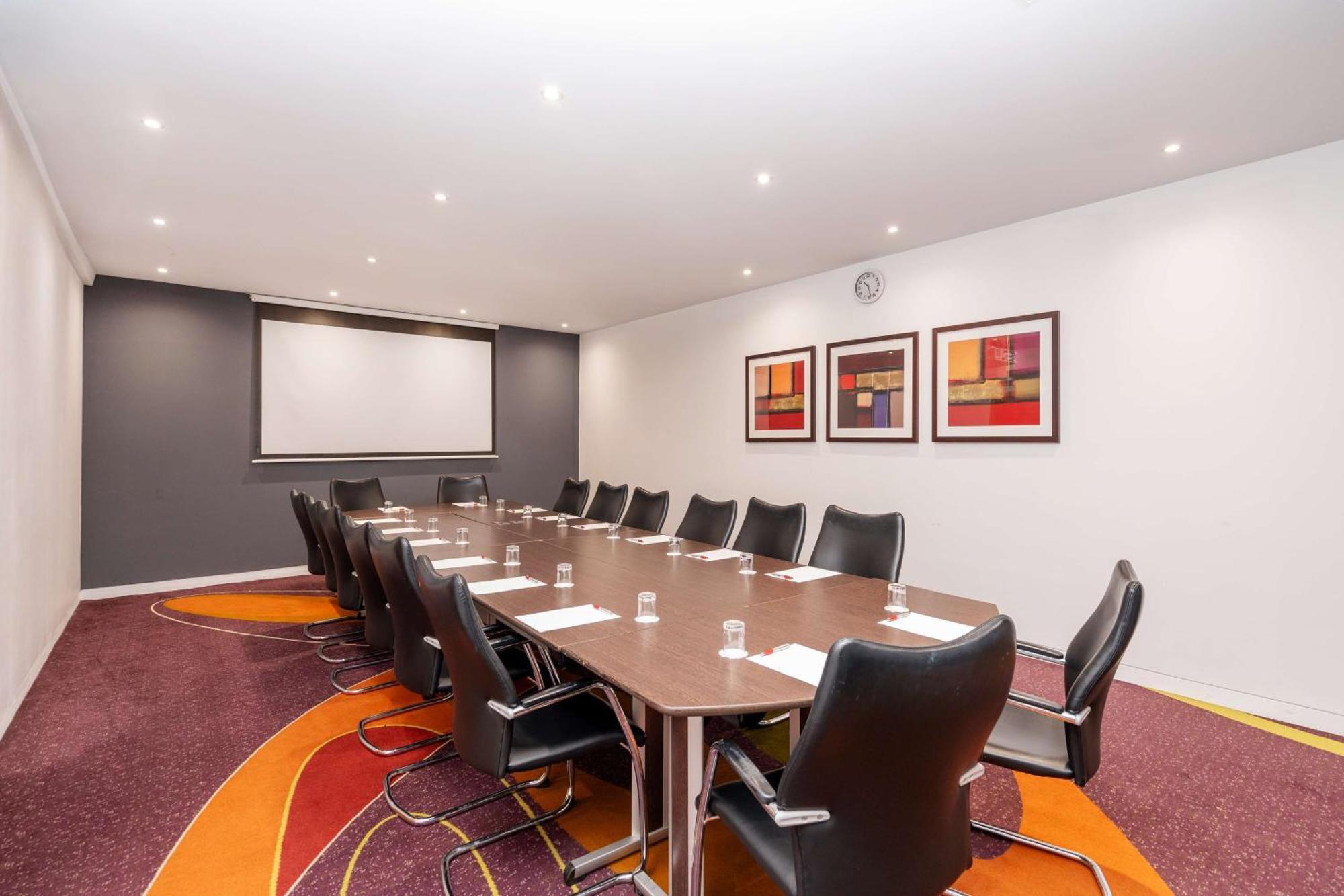 London Twickenham Stadium Hotel, A Member Of Radisson Individuals Zewnętrze zdjęcie